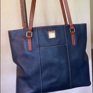 Dooney & Bourke Handbag
